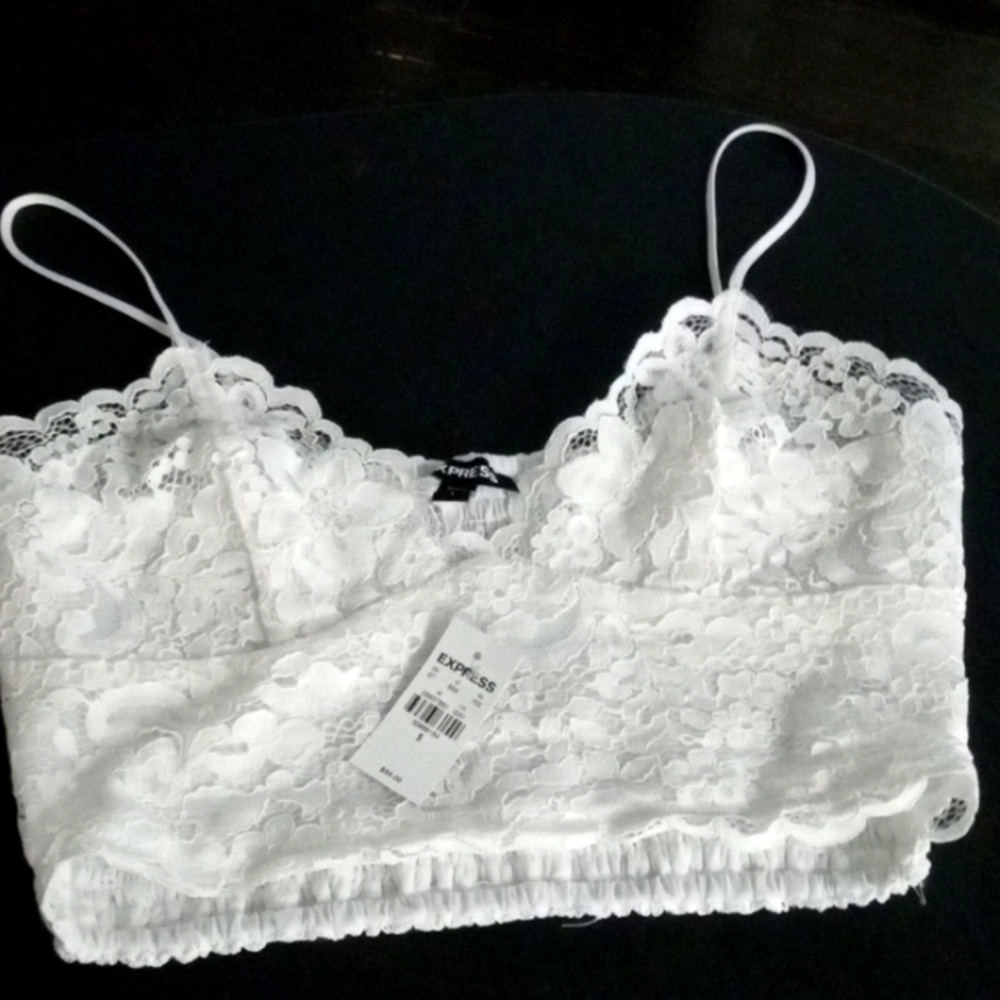 Express lace body top